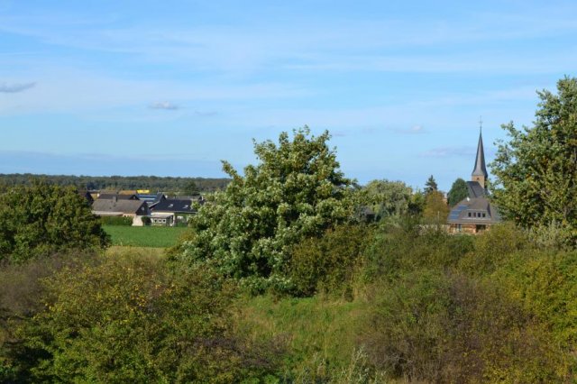 Rövenich aus Richtung Süd – West